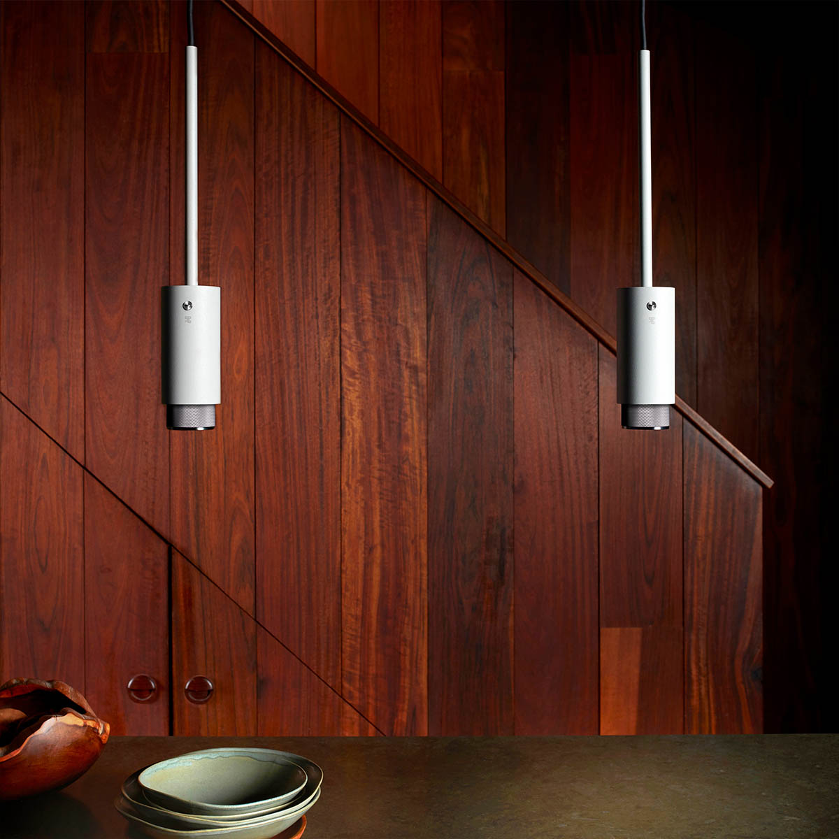 buster-punch-exhaust-pendant-mood-01 Buster + Punch Exhaust Pendelleuchte, Linear, Stein, Stahl