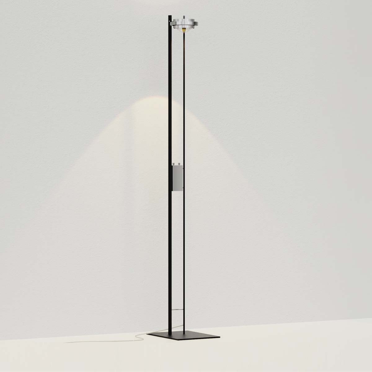 Licht im Raum Master Stehleuchte, H: 192 cm, Matt schwarz Schmale Stehleuchte in der Farbe matt schwarz
