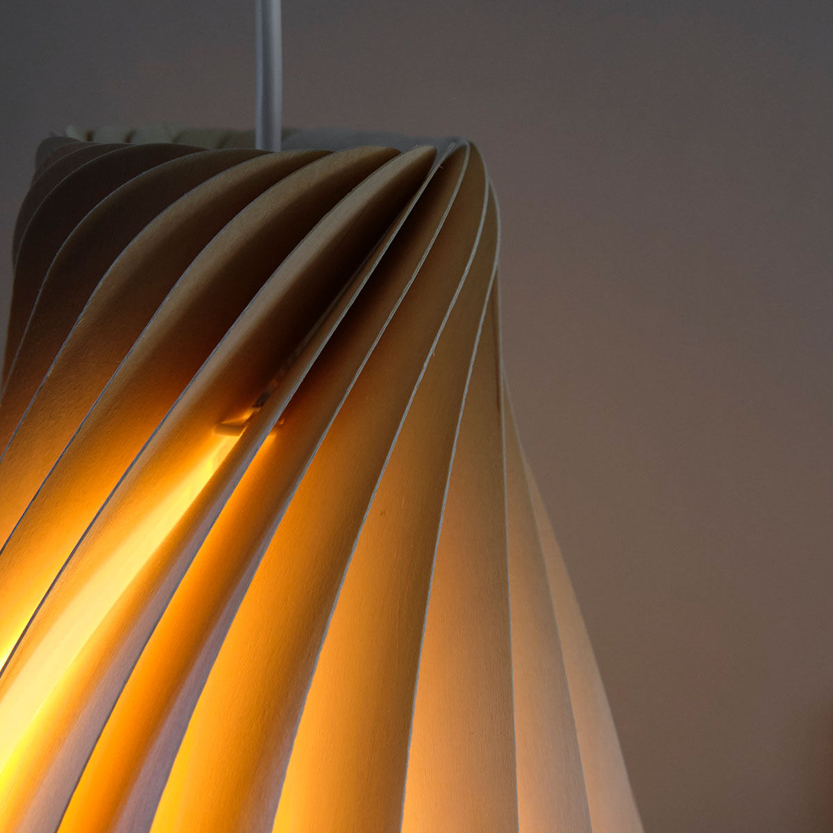 No111 Pendelleuchte, Birke Natur, Ø: 20 cm, H: 72 cm