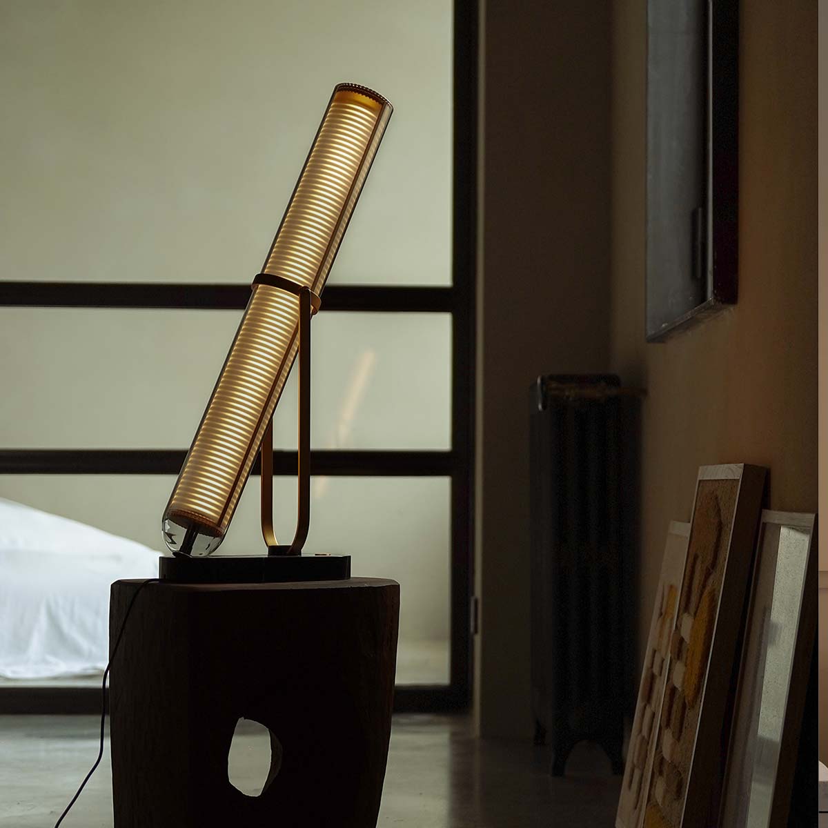 DCW_Le_Lampe_Frechin_Tischleuchte_mood_3 DCW Editions La Lampe Frechin Tischleuchte, H: 65 cm