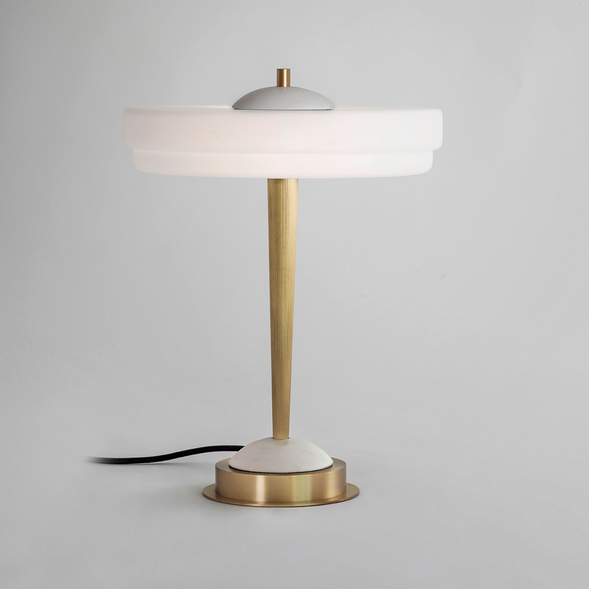 Trave Tischleuchte, H: 40,5 cm, Weiß