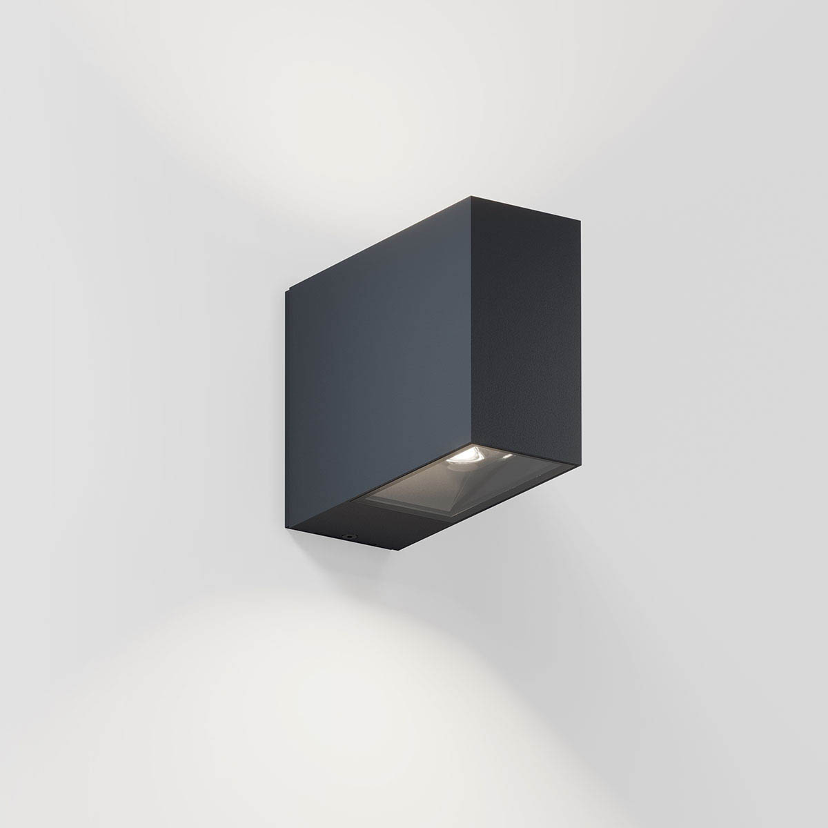 IP44.de eye Wandleuchte, H: 12 cm, T: 16 cm Anthrazit IP44.de eye Wandleuchte, H: 12 cm, T: 16 cm Anthrazit